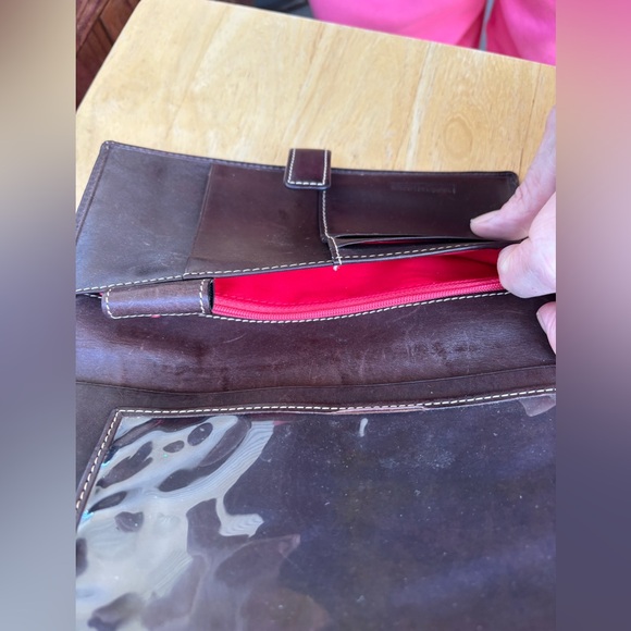 Dooney & Bourke Red Denison Leather Croc Embossed Wallet - Picture 6 of 6